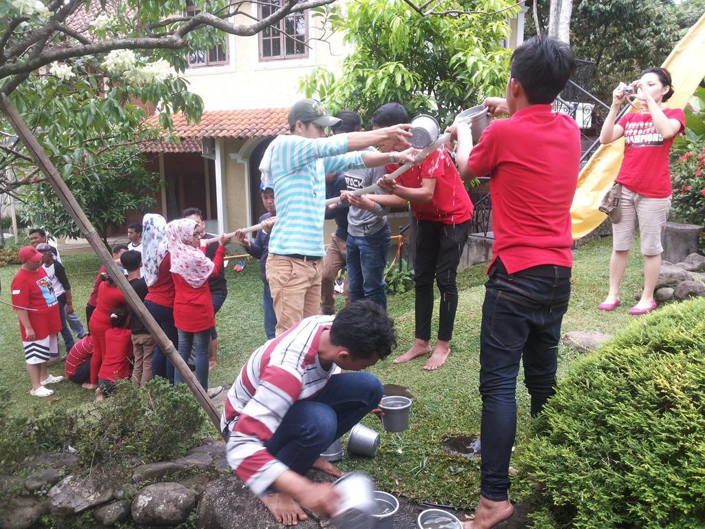Bumi Cikeas Sentul Bogor Exterior foto