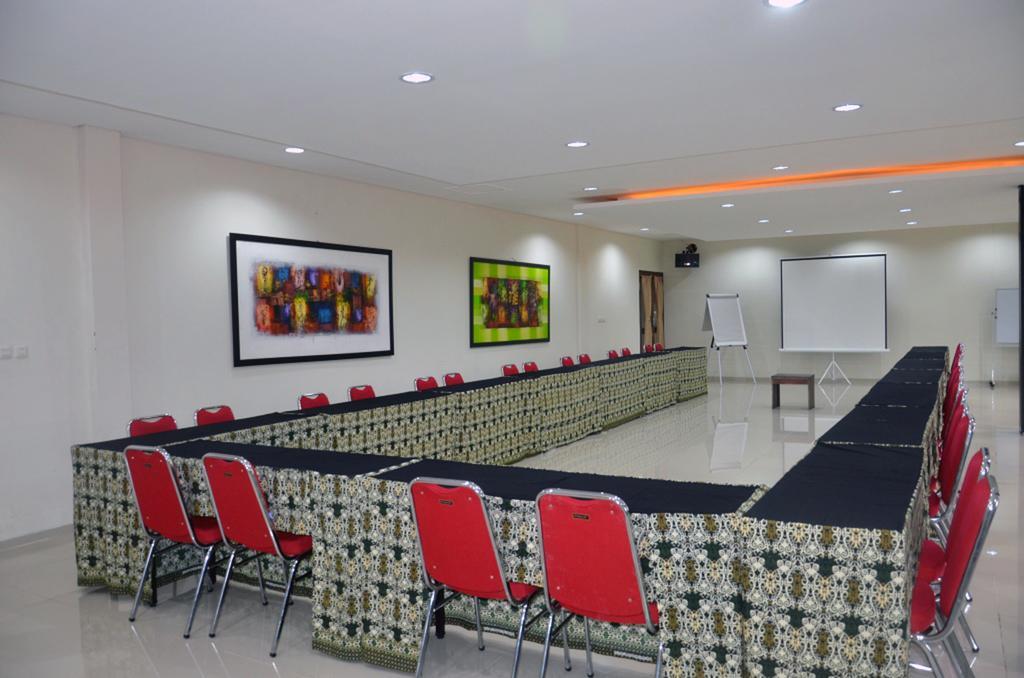 Bumi Cikeas Sentul Bogor Exterior foto