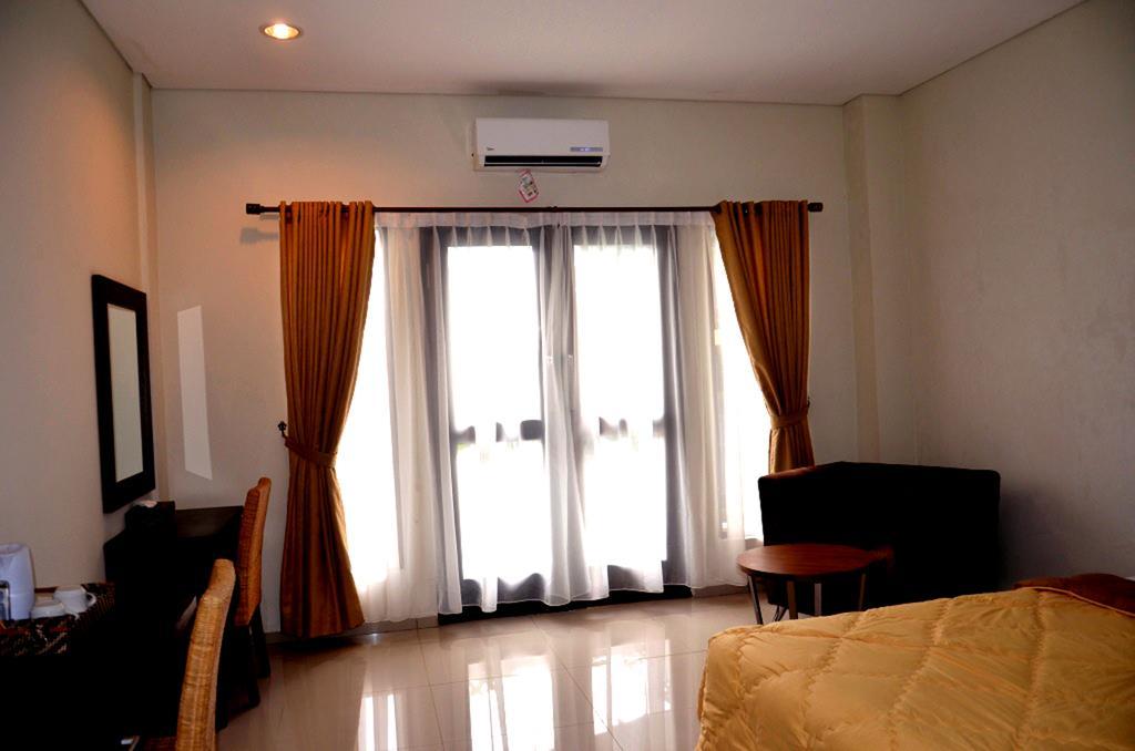 Bumi Cikeas Sentul Bogor Quarto foto
