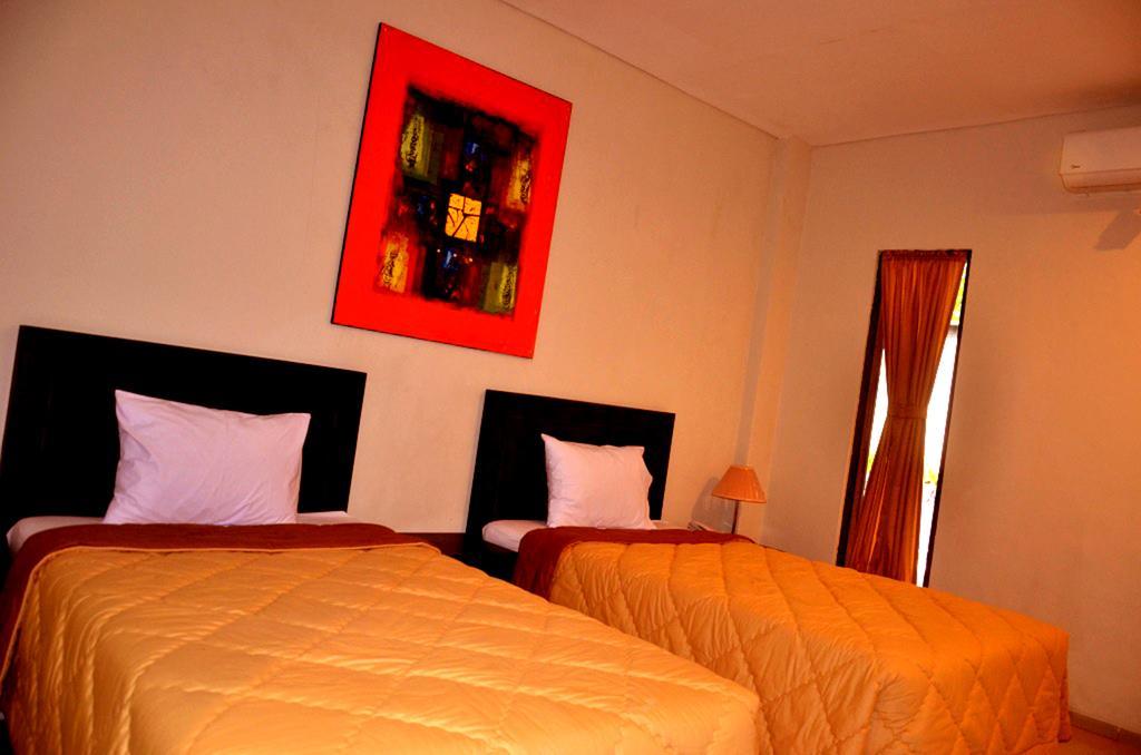 Bumi Cikeas Sentul Bogor Quarto foto